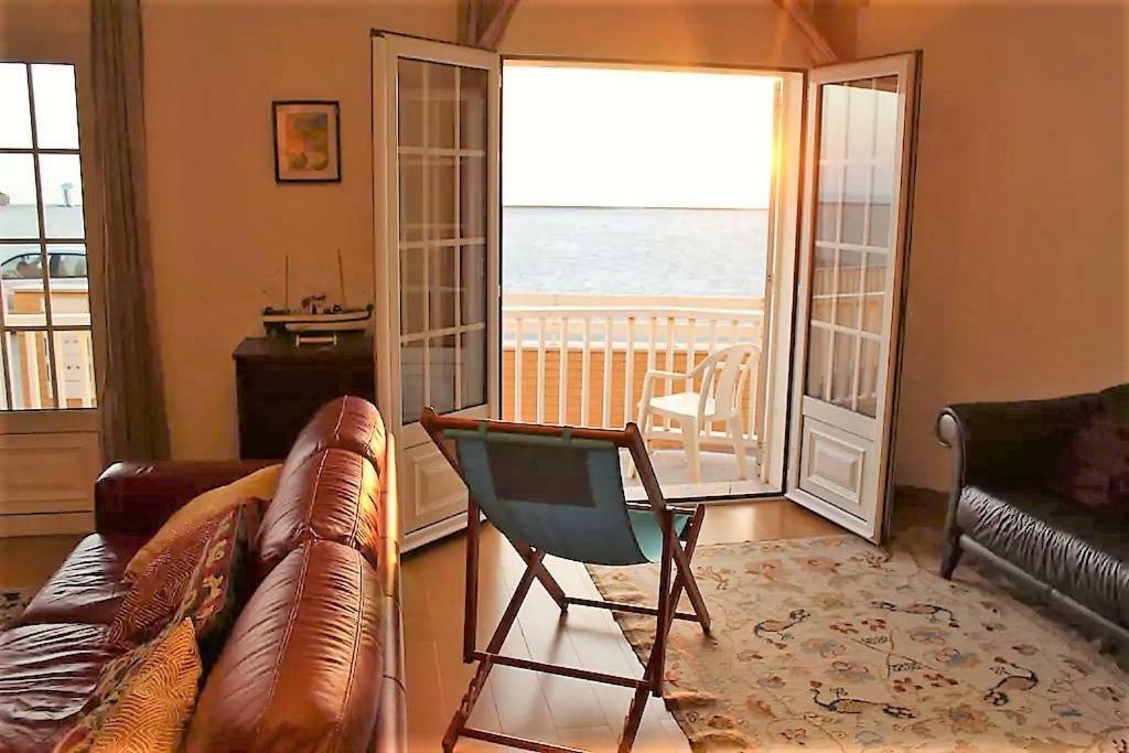 Apartamento Em Frente Ao Mar Costa Nova Extérieur photo